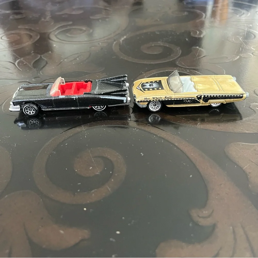 Hot Wheels Long Convertibles